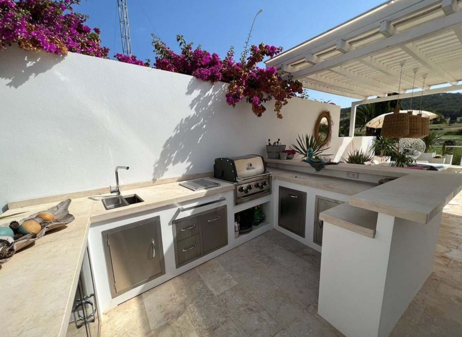 resa estates for sale roca llisa private pool frontal views outdoor kitchen.png